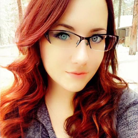 Meet your Posher, Sarah - Picture 1 of 1